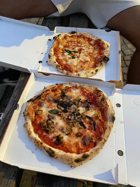 La Pizzaccia