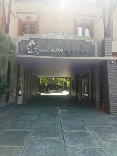 Syailendra Hotel