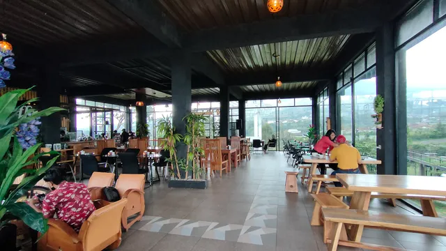 Sigandul View Coffee & Resto