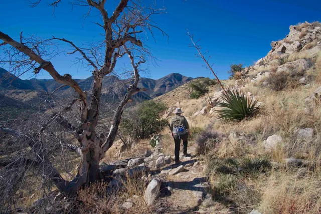 Guindani Loop Trailhead