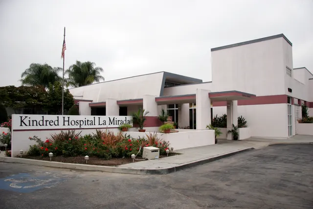 Vista Specialty Hospitals - La Mirada