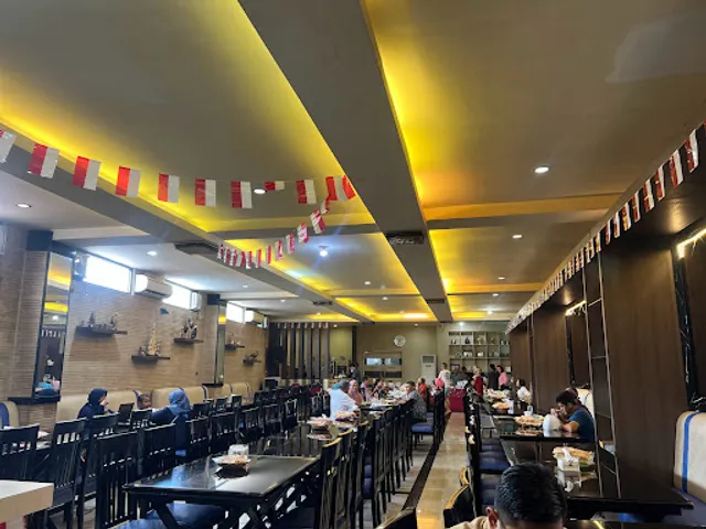 Royal's Resto & Function Hall