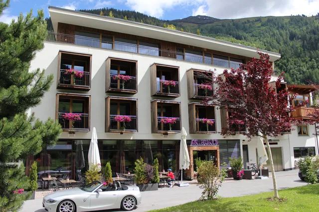 Anthony's Life&Style Hotel