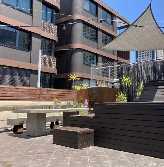 Big Backpackers Hostel