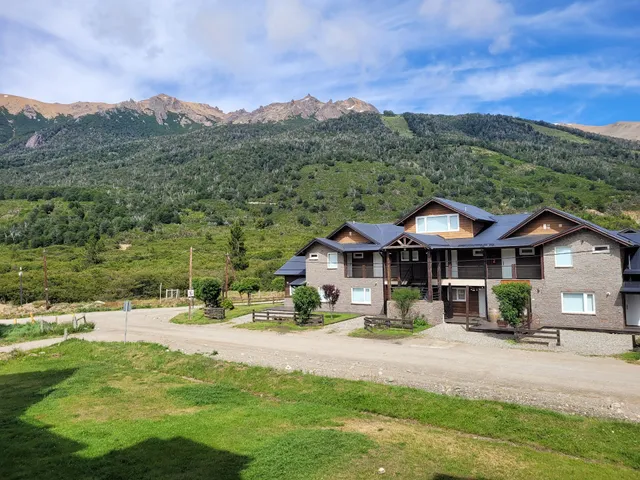 Latitud Catedral Apartamentos de Montaña