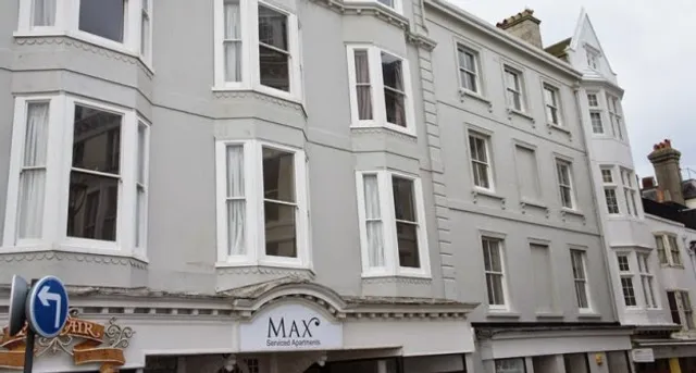 MAX @ Charter House Brighton