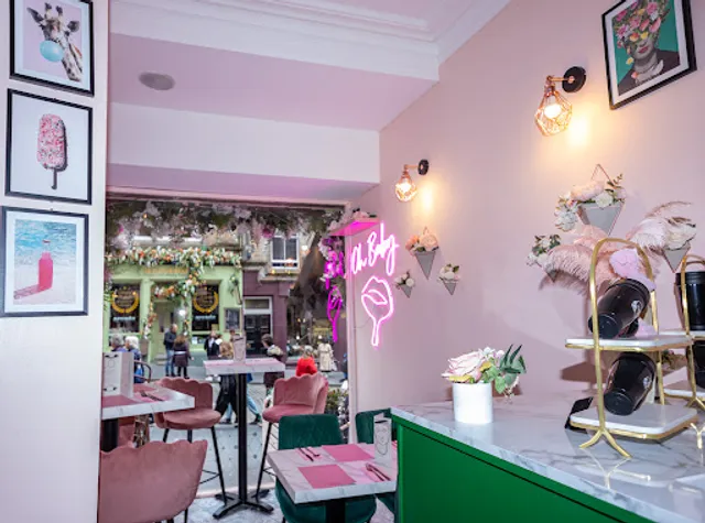 Laila, Cockburn Street, Edinburgh