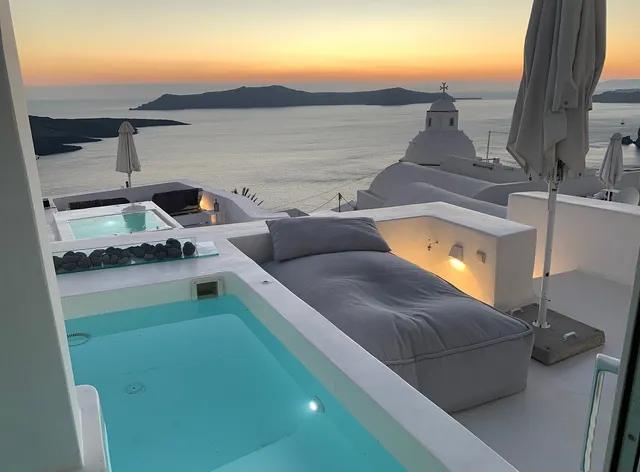 Aesthesis Boutique Villas Firostefani