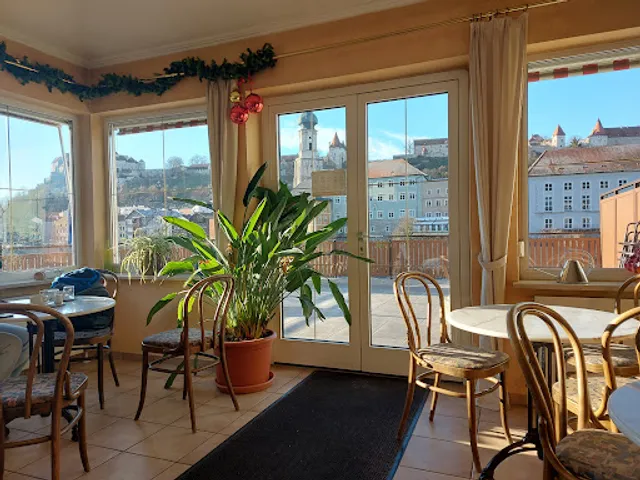 Bäckerei - Konditorei- Café Dominik Ployer