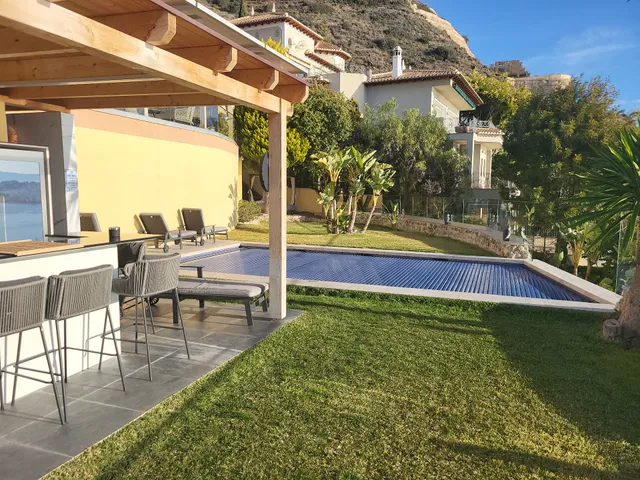 Villa Julia - New Experience Villa S.L.