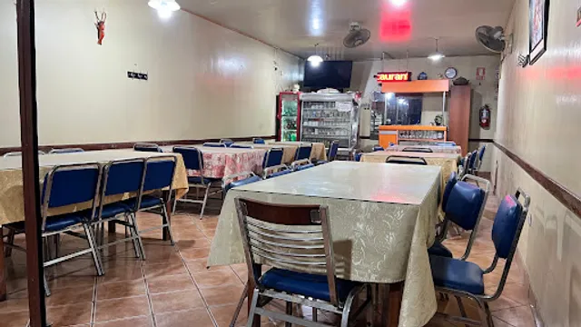 Claudia Restaurante & Hospedaje