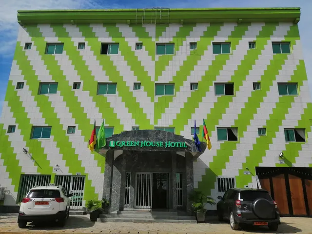 GREEN HOUSE HOTEL