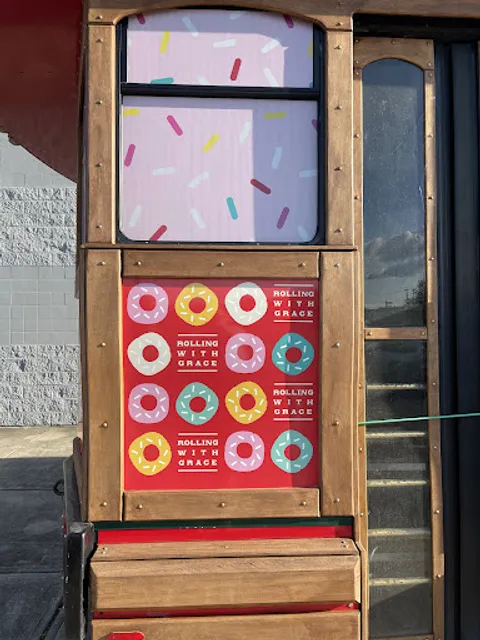 Little Trolley Donuts - Food Truck