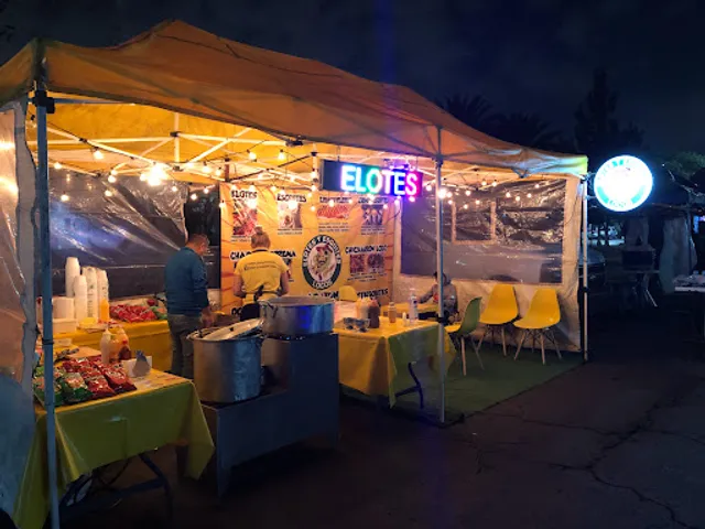 Elotes y Esquites Locos