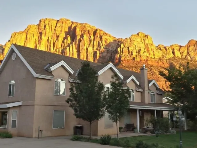 Novel House Inn at Zion