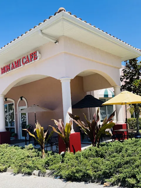 Mon Ami Cafe a European and American Cafe Experience