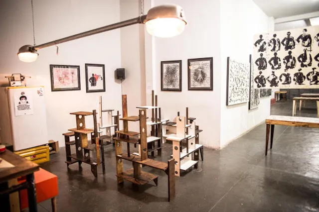 Espaço Zebra bar e galeria de arte