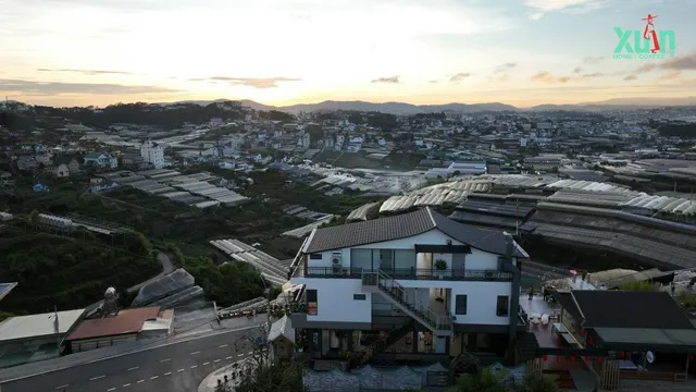 Xuân Hotel & Coffee