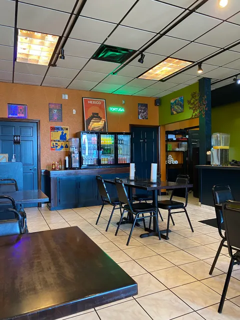 Tortuga Sandwich Shop - Kenmore