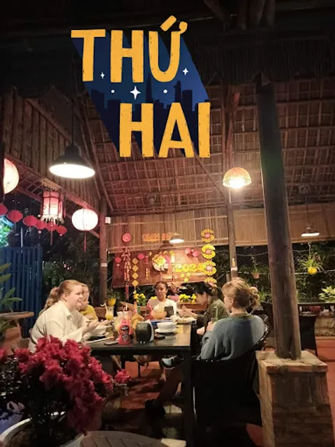 Cung Dinh - Cafe & Restaurant