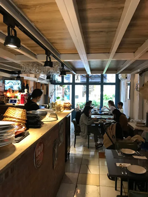 Turning Table del vin