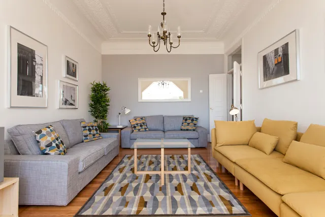 Rato by Central Hill Apartments - Vacation Rentals in Lisbon