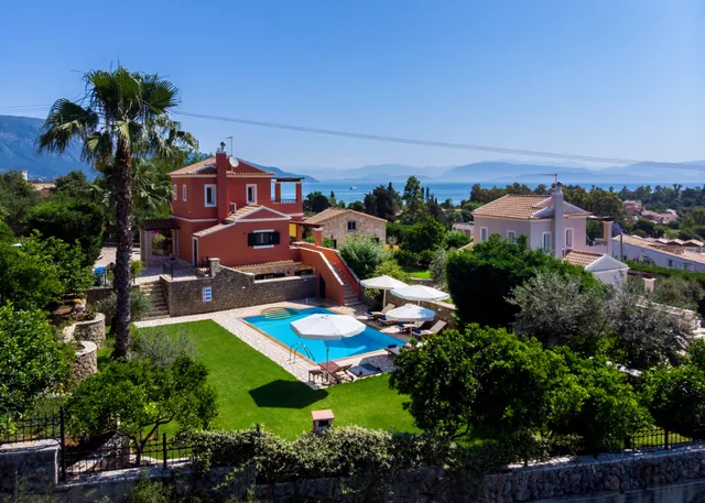 Il Tesori Dassia Villas