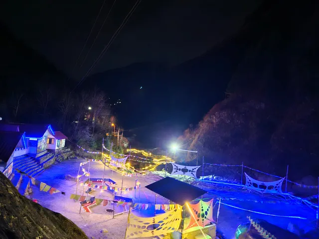 Kasol Heights - A Leisure Resort