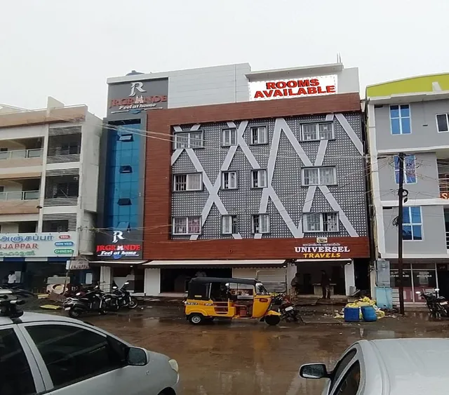 J.R.GRANDE FEEL AT HOME