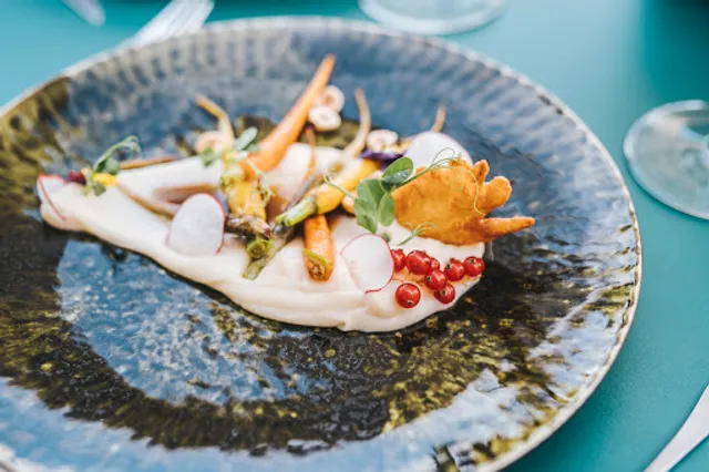 Root & Vine - Brunch and Dinner