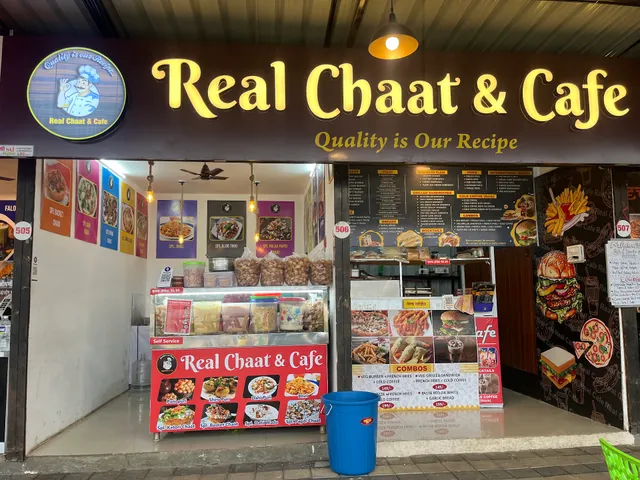 Real chat and cafe