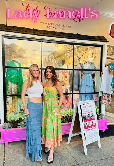 Lady Lanells Couture