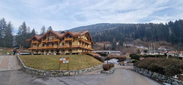 Holidays Dolomiti Apartment Resort