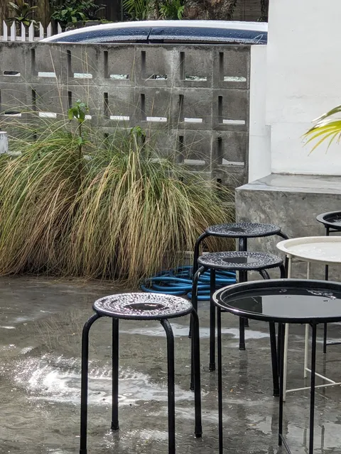 XYZ Coffee & Collabs