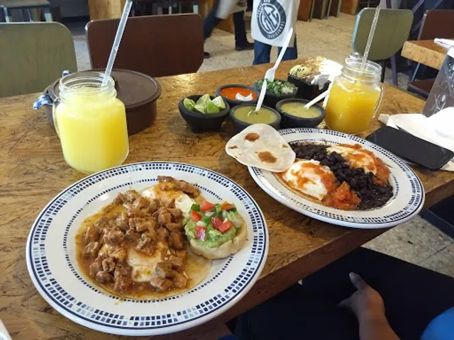 CHEZ Cocina Tradicional Bosques del Valle