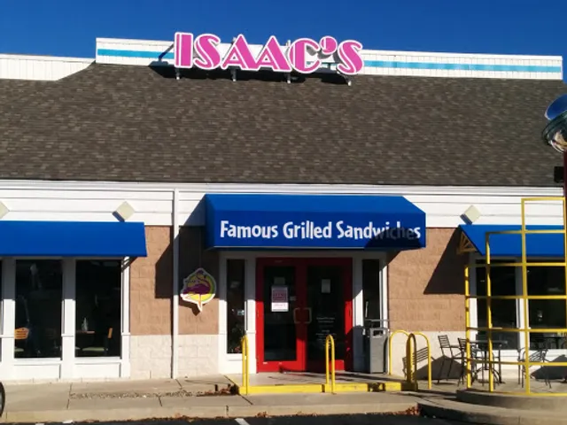 Isaac's Craft Kitchen & Brewery - Centerville