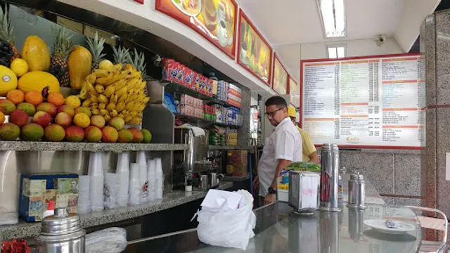 Big Bi Sucos e Sanduíches