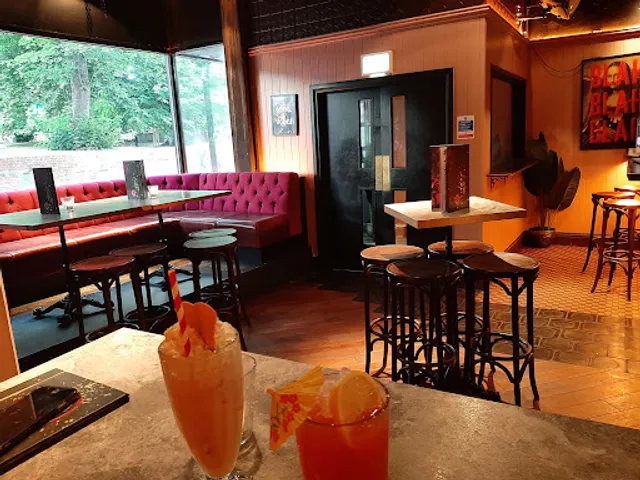 The Cocktail Club - Cocktail Bar in Reading