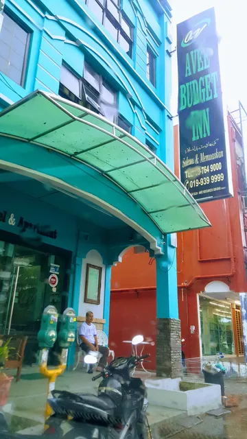 Avee Budget Inn