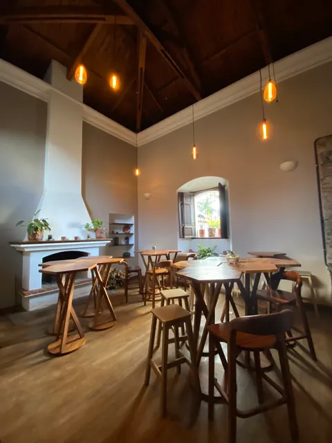 AM BKFST- Breakfast all day