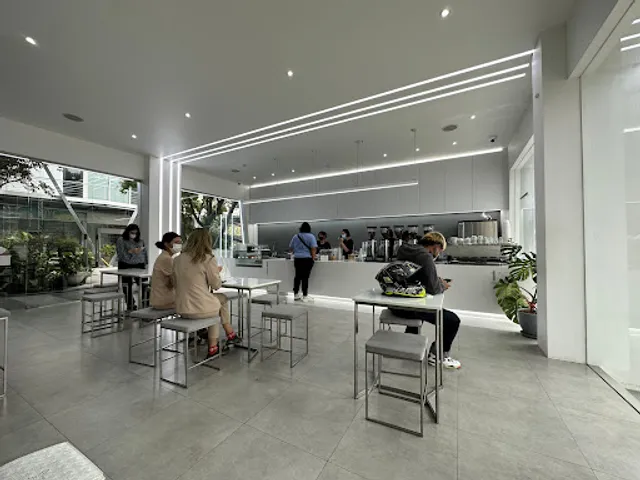 1:2 Bangkok brew - town in town