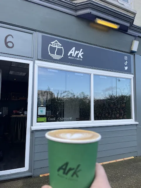 Ark Music, Coffee and Bites
