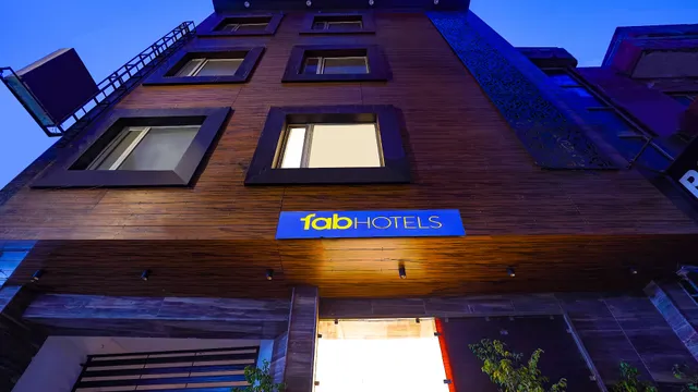 FabHotel Airport President