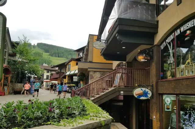 10th Mountain Whiskey & Spirits