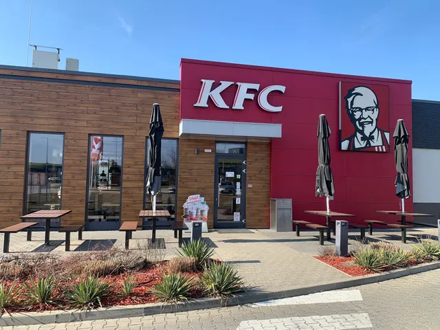 KFC Gödöllő Shop Stop DT