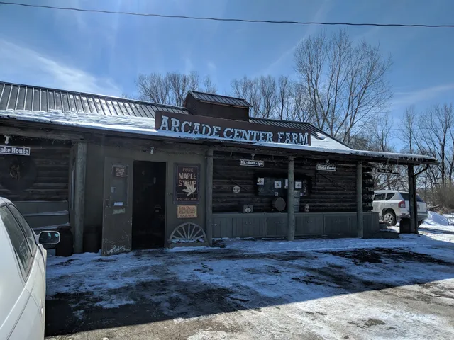 Arcade Center Farm