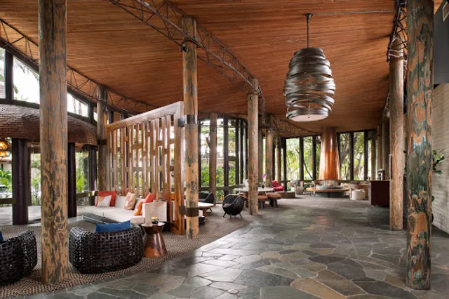 Paradise Point Resort & Spa