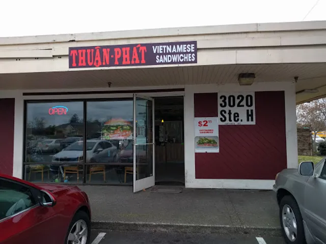 Thuận-Phát Vietnamese Sandwiches