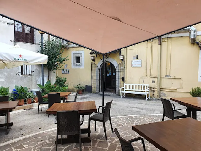 Ristorante - Pizzeria "Il Burbero"