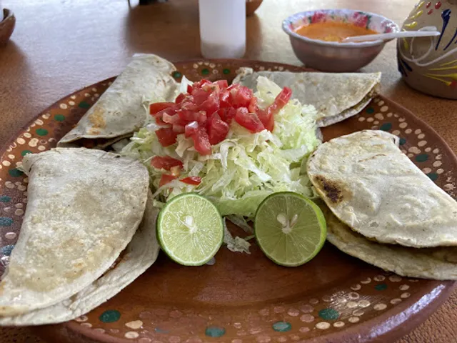 Restaurant El Jardín de los Canarios Mezquital